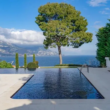 At Barbara's * Saint-Jean-Cap-Ferrat